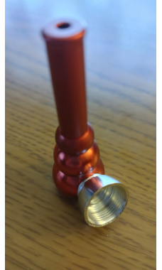 Mini red metal hand pipe